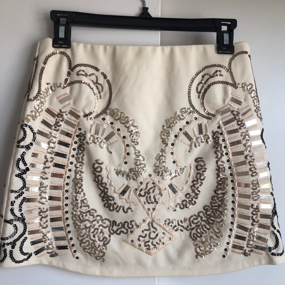 NWOT Vici Sequin Skirt